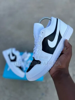 Air Jordan 1 Low Cut Unisex Sneakers