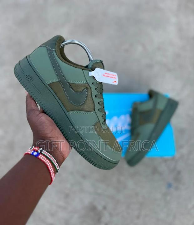 Nike Air Force 1 Unisex Sneakers - main view