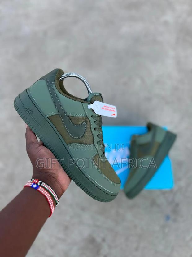 Nike Air Force 1 Unisex Sneakers - thumbnail 3