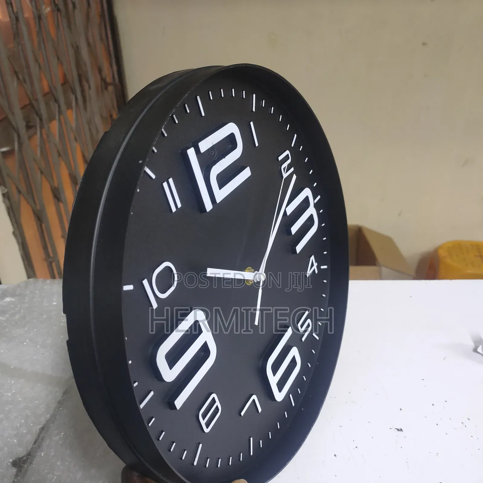 Wall Clock Spy Camera Security Surveillance