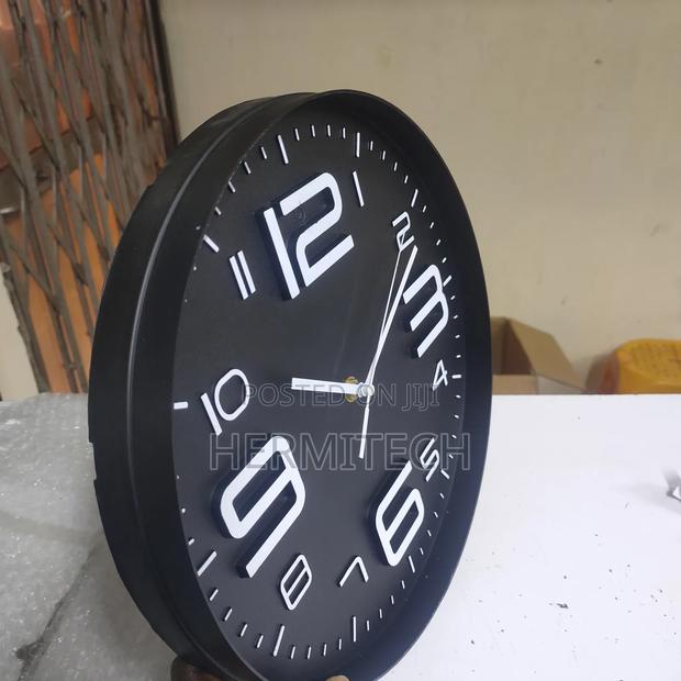 Wall Clock Spy Camera Security Surveillance - thumbnail 3