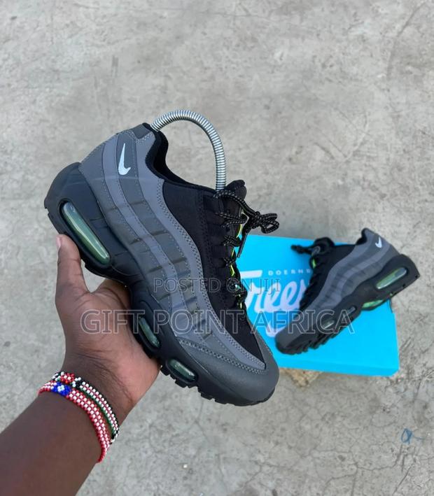 Nike Airmax 95 Men Sneakers
