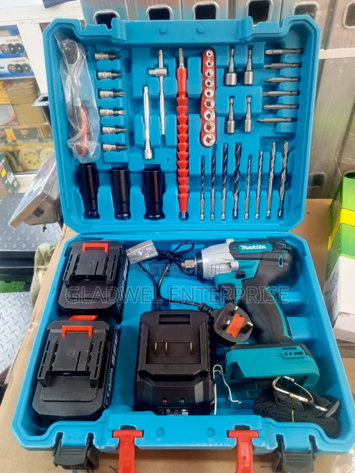 Cordless Drill Set