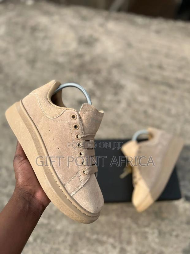 Alexander McQueen Sneakers - main view