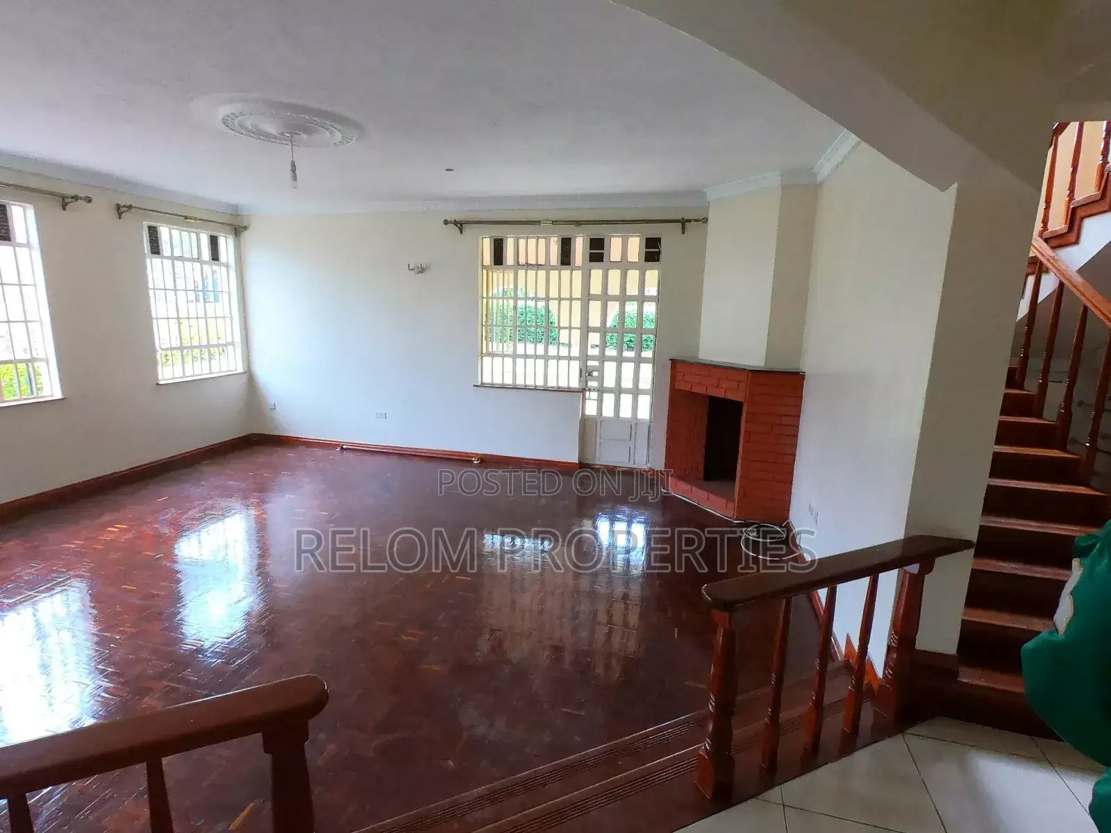 5bdrm Villa in Karen for rent