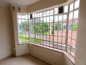 5bdrm Villa in Karen for rent