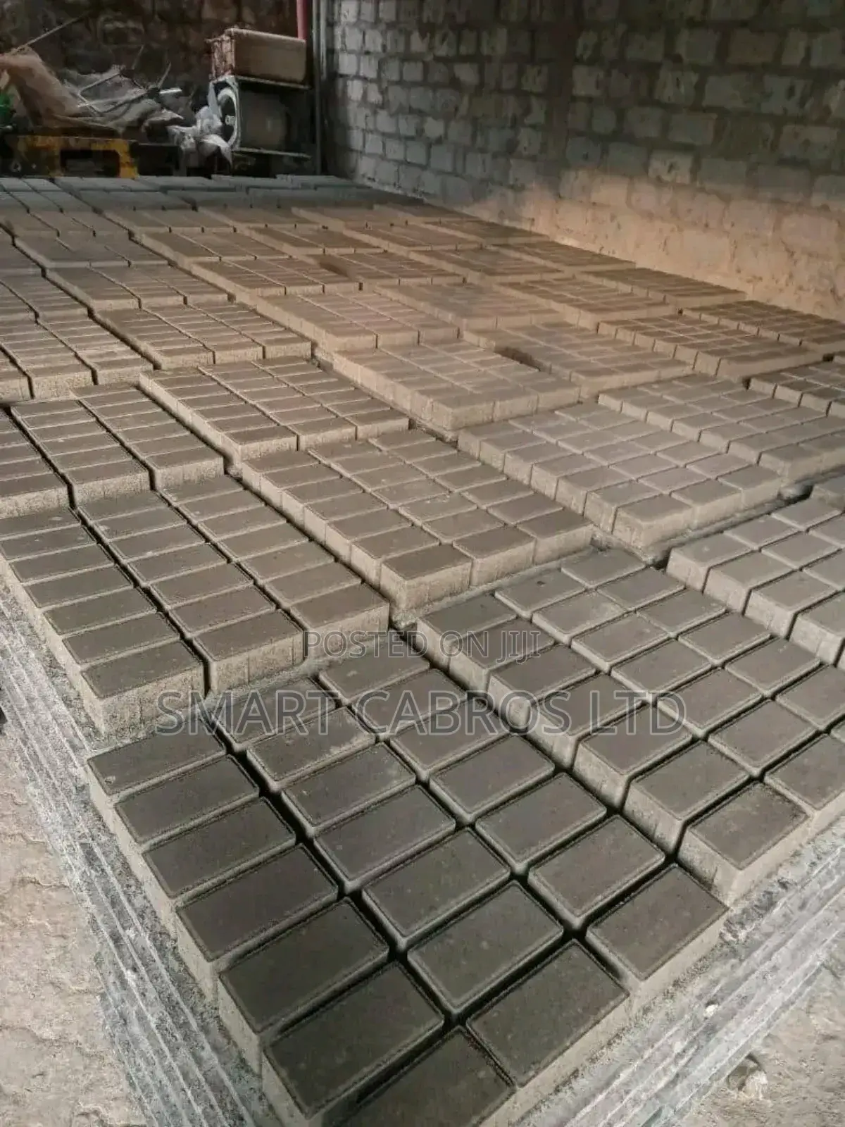 Ordinary Cabros Available With Good Quality