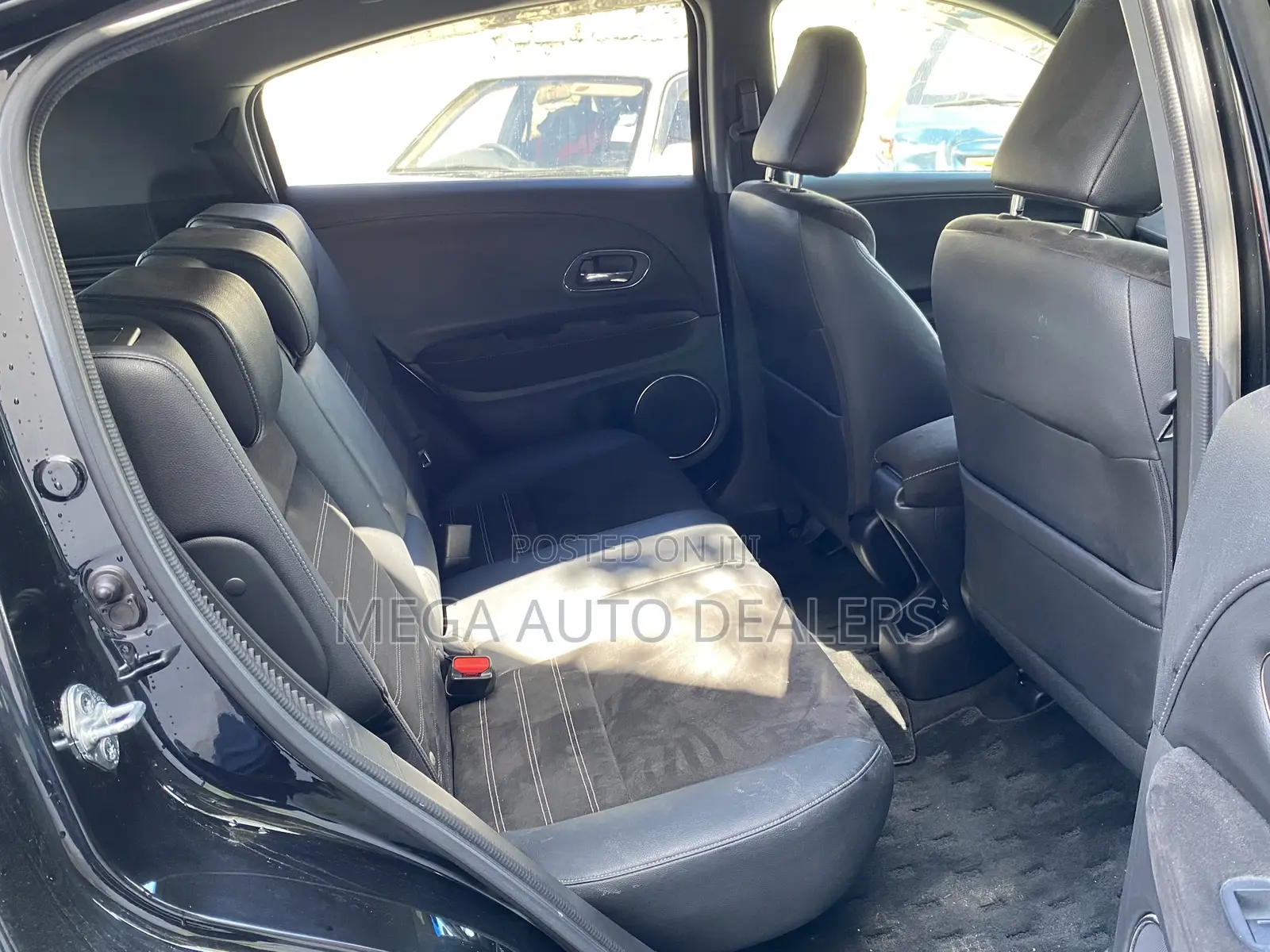 Honda Vezel 2018 Black