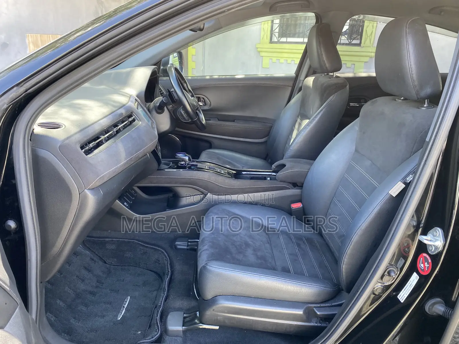 Honda Vezel 2018 Black