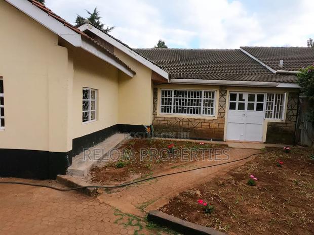 4bdrm Bungalow in Karen for rent - main view