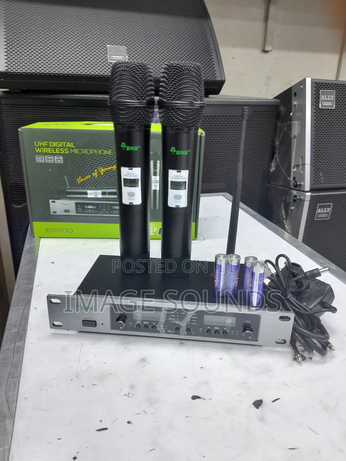 Wireless Mic Es 200 With Changable Frequency