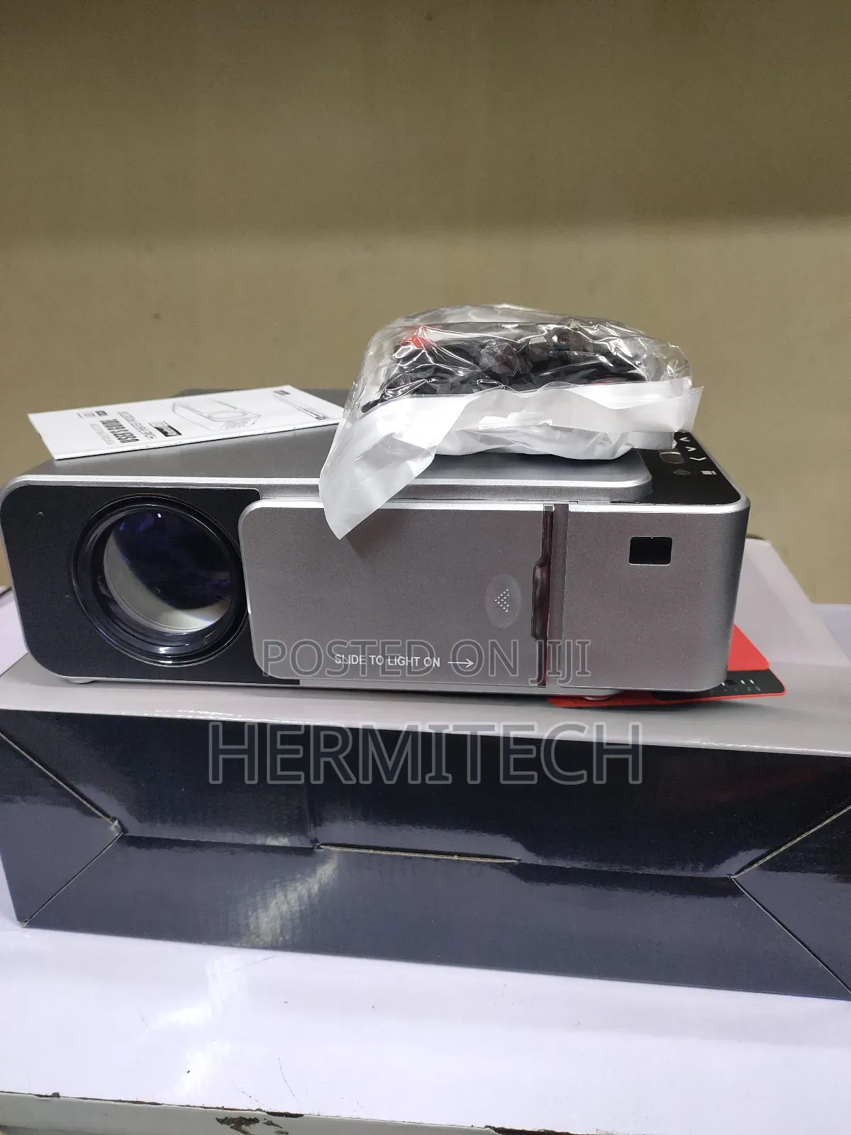 T6 Projector Full HD With Higher Resolution Brightness