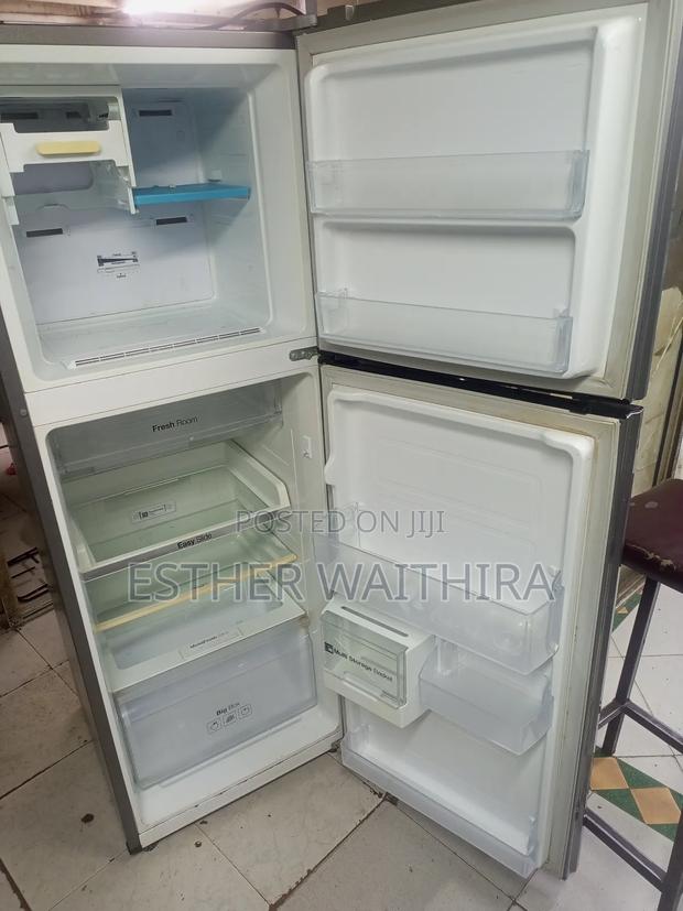 Digital Inverter Fridge 350l - thumbnail 3