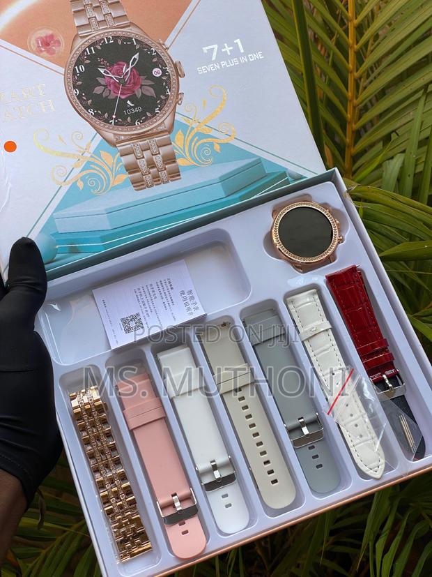 LADIES SMART WATCH With Interchangeable Straps - main view