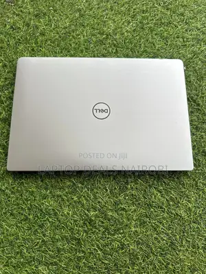 Laptop Dell Latitude 7300 8GB Intel Core I5 SSD 256GB