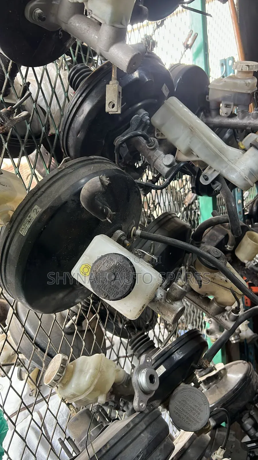 Brake Booster and Master Cylinder Nissan Skyline Old Mode