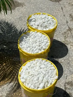 Big Sized White Decorative Stones in Stock