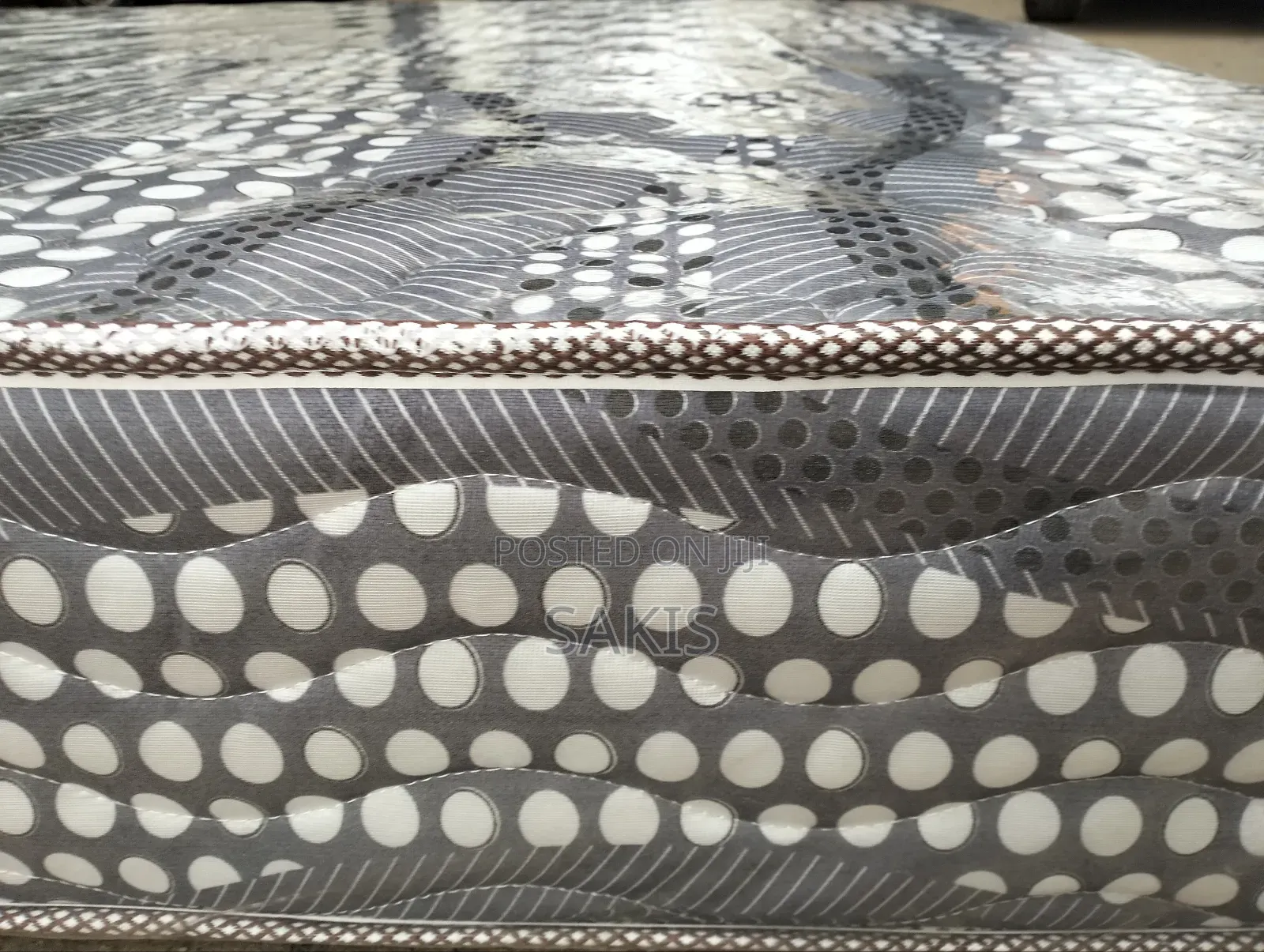 Chomoka Na 4 X 6 X 8 Johari High Density Quilted Mattresses