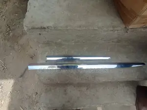 Toyota Harrier 2014-2018 Body Moulding