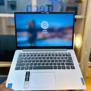 Laptop Lenovo IdeaPad 1 16GB Intel Core I5 SSD 512GB - main view