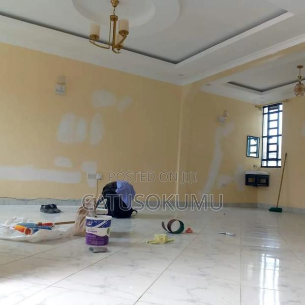 4bdrm Maisonette in Gateway Mall Area for rent - thumbnail 3