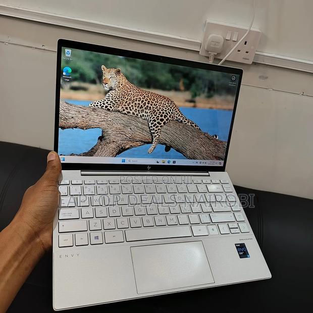 Laptop HP Envy 13 8GB Intel Core I5 SSD 512GB - thumbnail 2