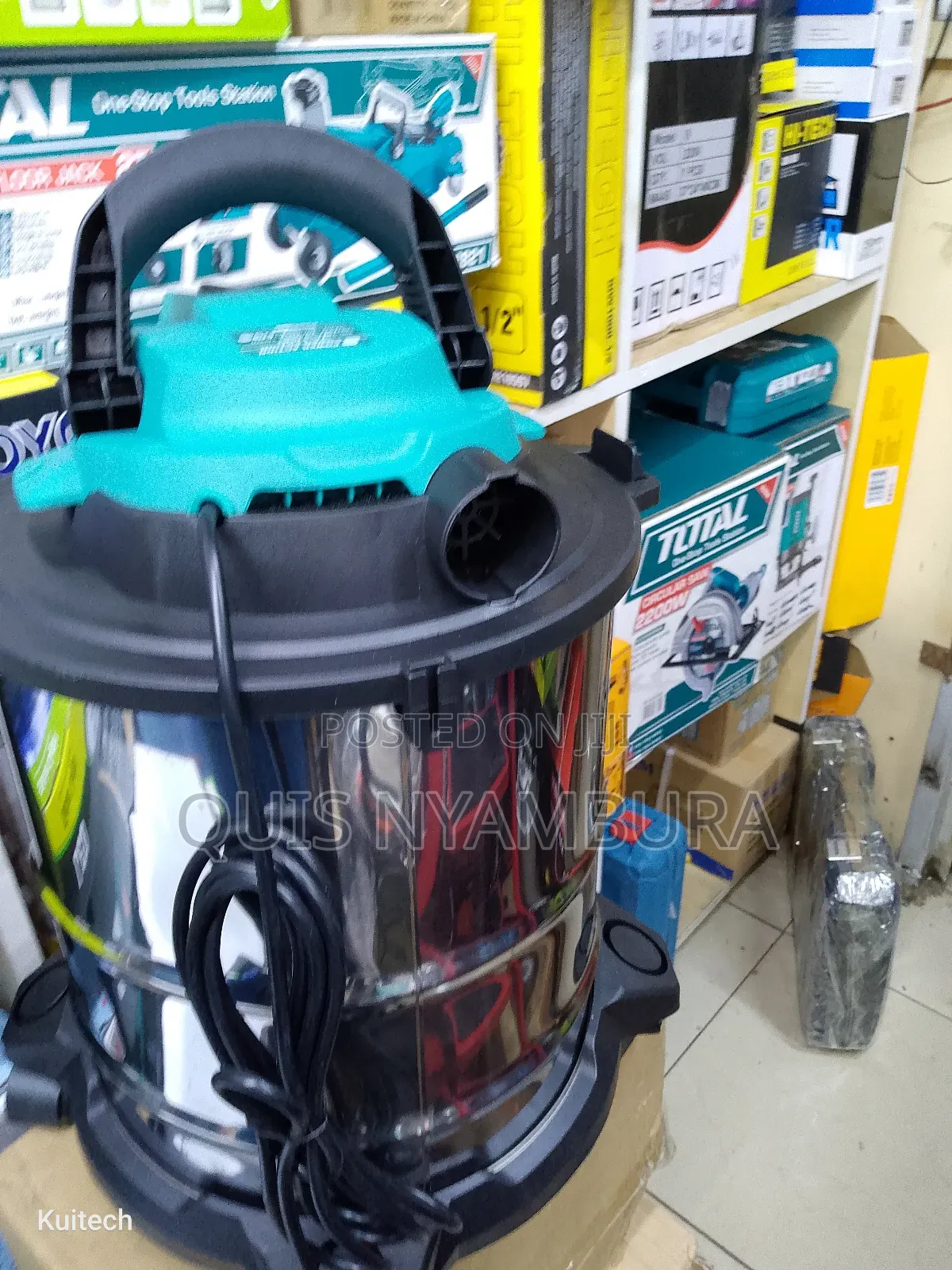 Vacuum Cleaner 20L Power Action Vacuum Cleaner