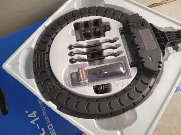 36cm / 14 Inch Ring Light Kit - main view