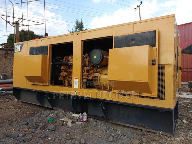 Caterpillar 700kva Generator - thumbnail 10