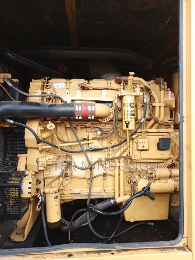 Caterpillar 700kva Generator - thumbnail 12