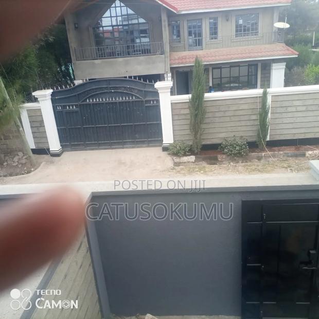 5bdrm Maisonette in Gateway Mall Area for rent - thumbnail 15