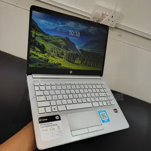 Laptop 8GB AMD Ryzen 3 SSD 256GB