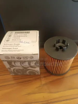 Genuine Vw Audi Oil Filter 03C 115 562