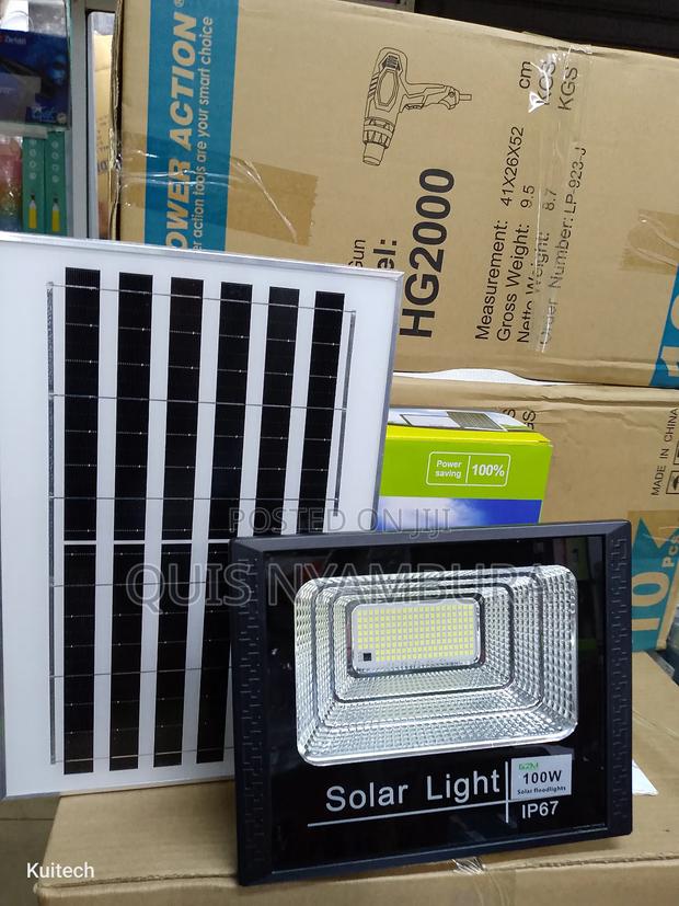 Solar Flood Light 100w. Solar Light - main view