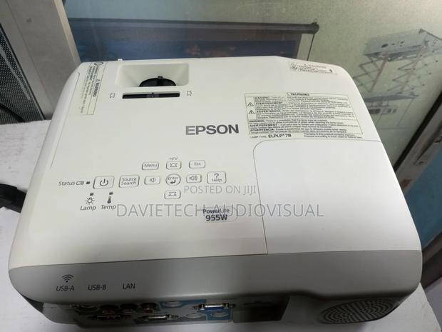 Powerlite 955W EPSON Projector