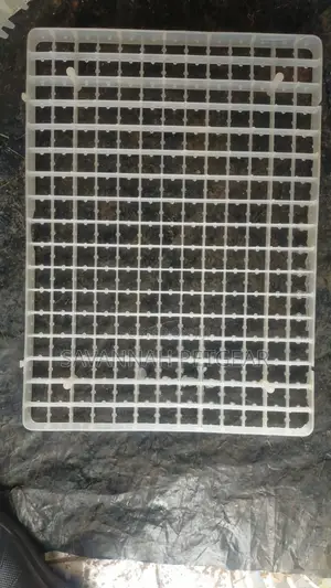 Used 221 Egg Hatching Incubator Tray for Quail or Small Eggs
