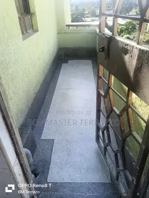 Master Floor 29
