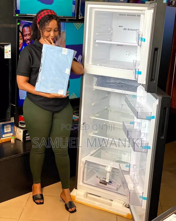 Samsung 348l Bespoke Top Mount Fridge: Stylish Design - thumbnail 2