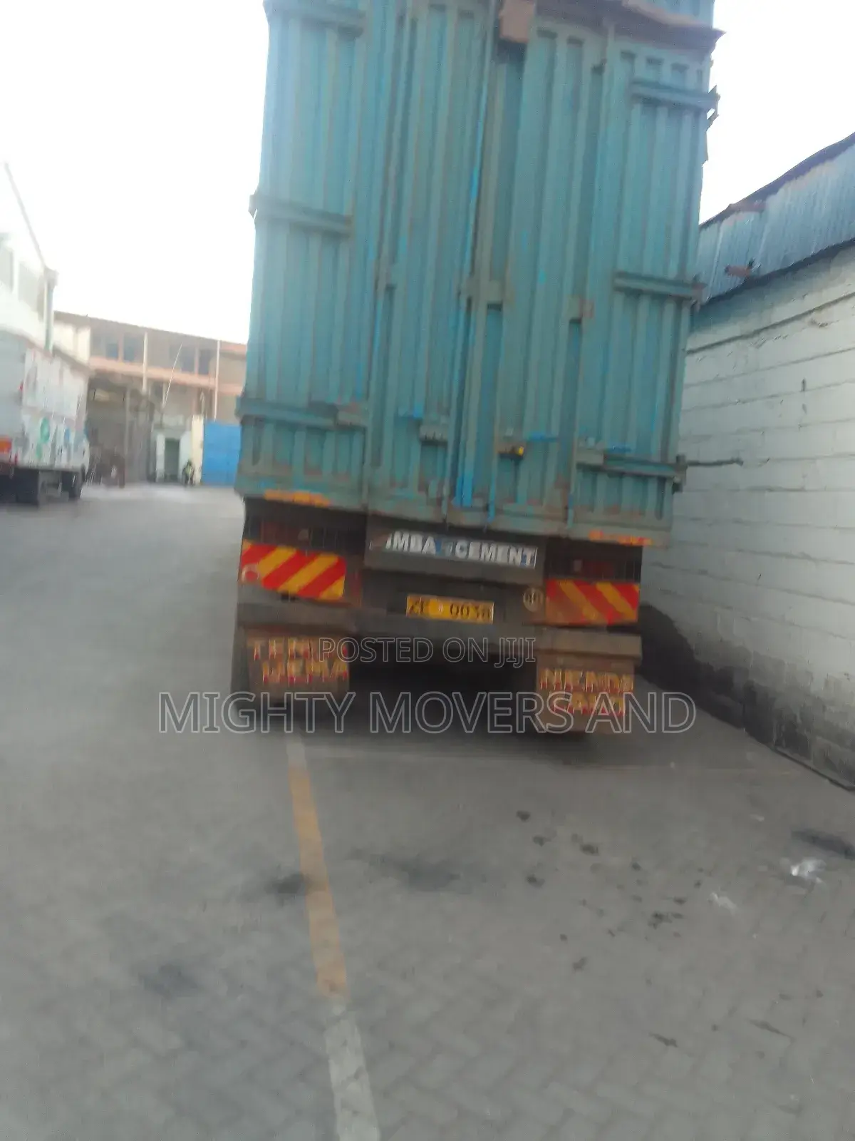 Transit Trailer Available for Logistic Jobs