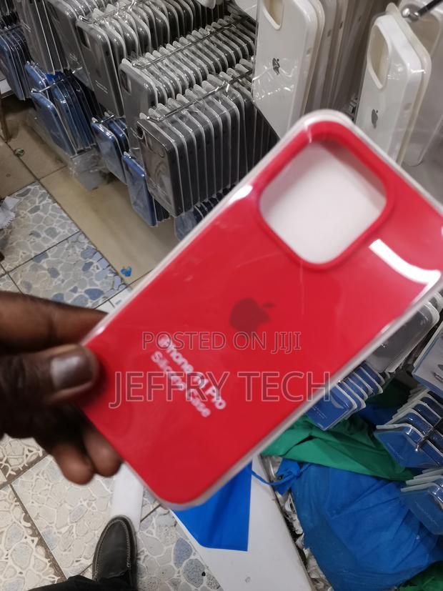 Liquid Silicone Case for iPhone 14 Pro - Watermelon Red - thumbnail 3