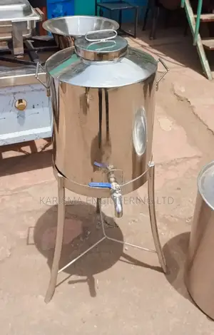 Modern Tea Urn