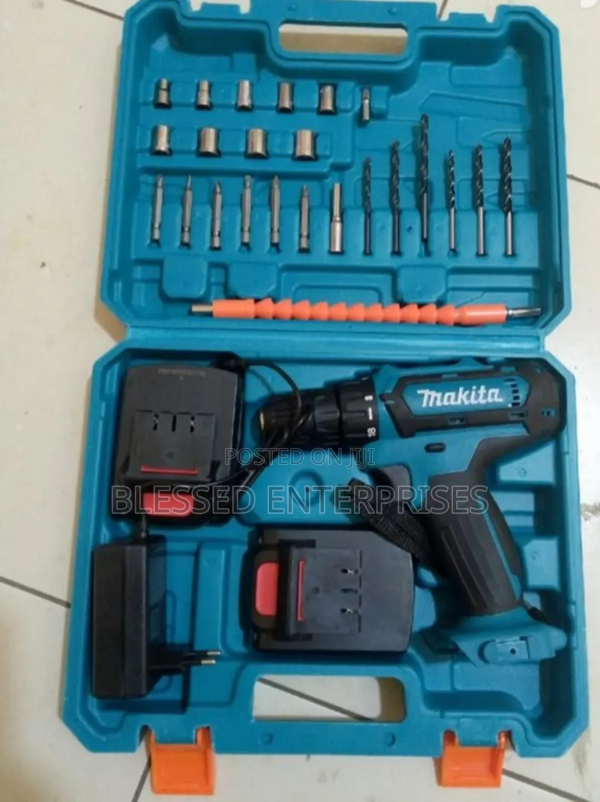 Rechargeable Makita Drill/ Cordless,26v Makita. Drill