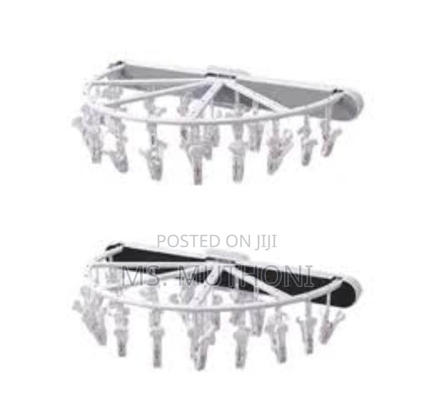 Semi Circular Punch Free Foldable 24 Peg Underwear Organizer - thumbnail 4