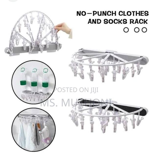 Semi Circular Punch Free Foldable 24 Peg Underwear Organizer - thumbnail 5