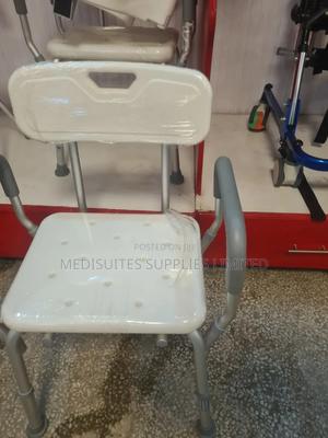 Shower Chair With Handles. - thumbnail 2