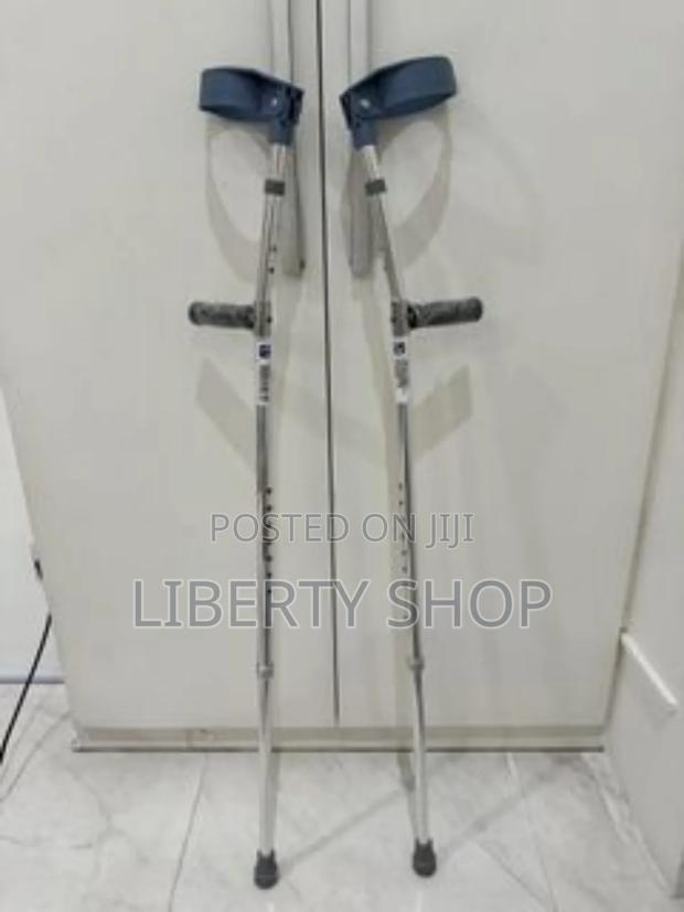 Adjust Elbow Walking Crutches . - thumbnail 2