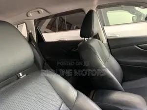 Nissan X-Trail 2.0 Petrol FWD 2016 Matt Black