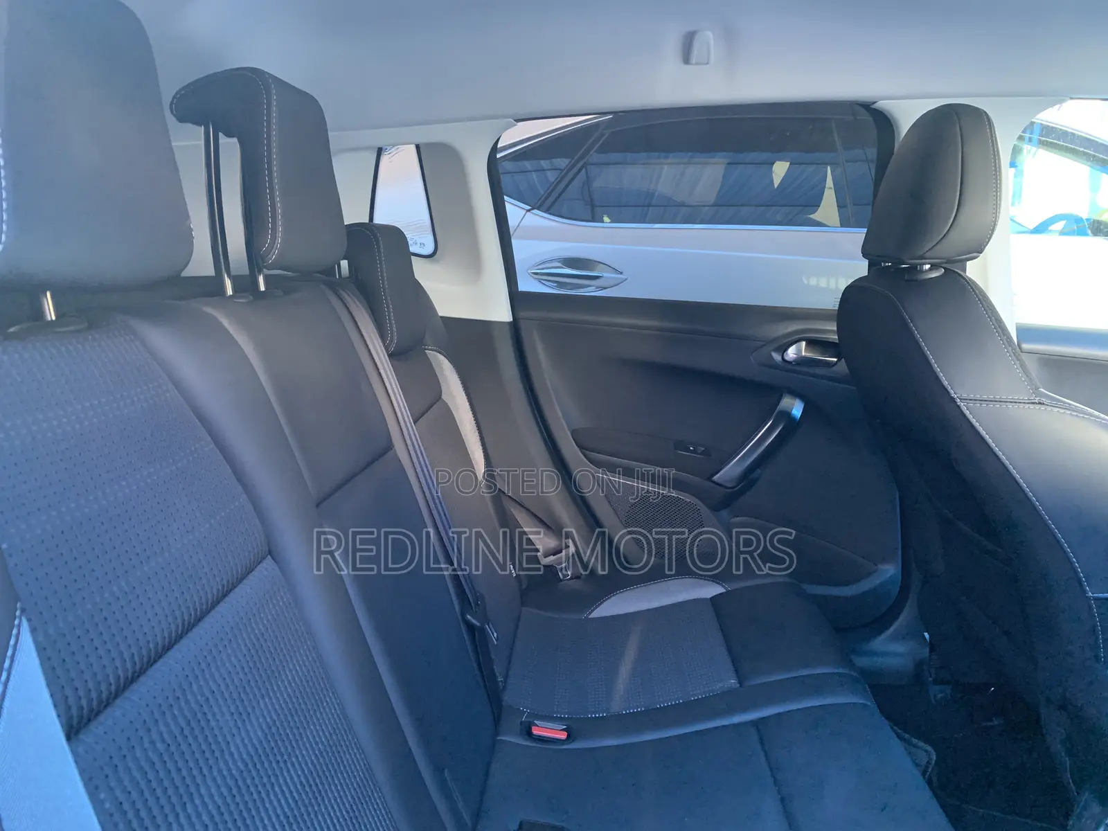 Peugeot 2008 1.2 PureTech (130 Hp) 2018 Green