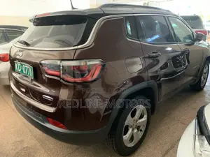 Jeep Compass Latitude 4x4 2017 Brown