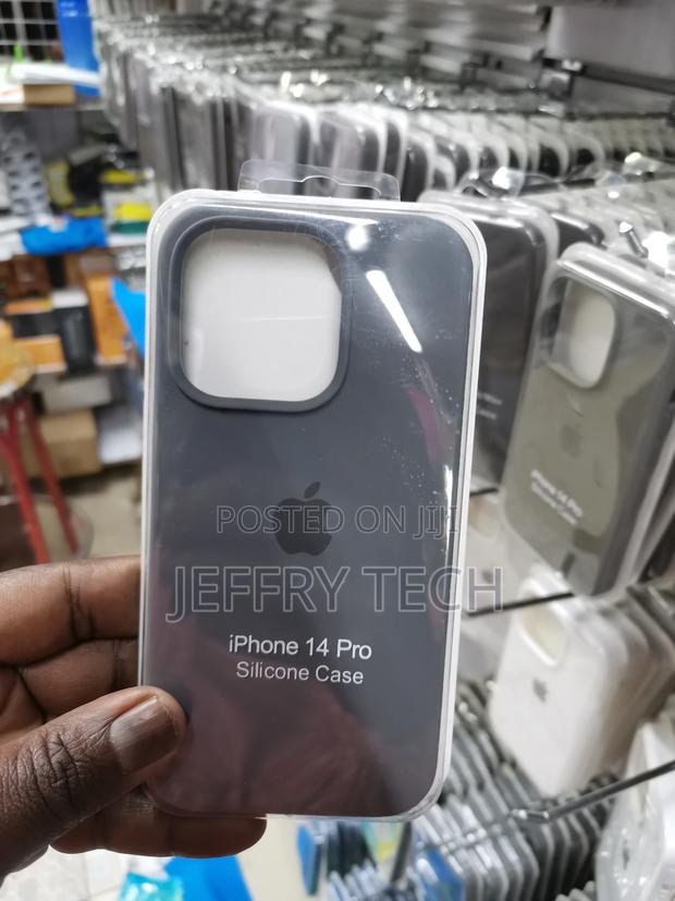 iPhone14 Pro Silicone Case With Apple Logo Natural Titanium - main view